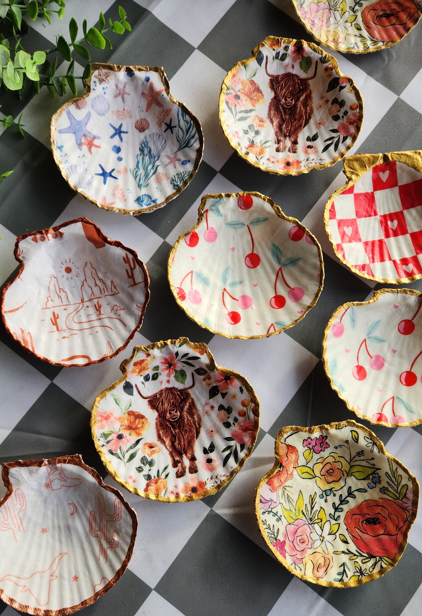Handmade Shell Ornaments & Trinket Dishes
